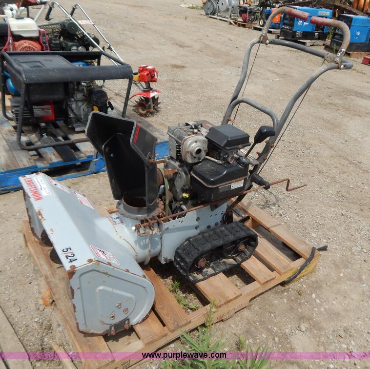 image for item AE9808 Craftsman snow blower