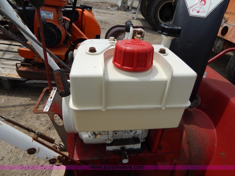 image for item AE9812 Snapper I922 snow blower