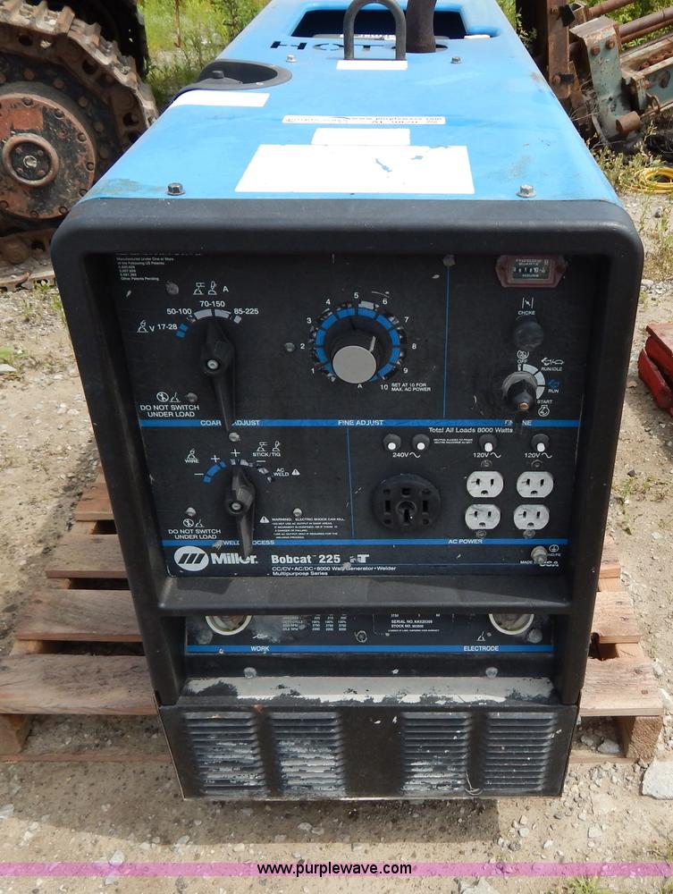 image for item AE9820 Miller Bobcat 225NT welder/generator