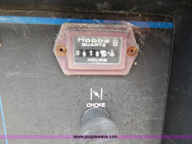 image for item AE9820 Miller Bobcat 225NT welder/generator