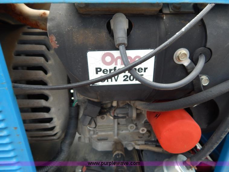 image for item AE9821 Miller Bobcat 250NT welder/generator