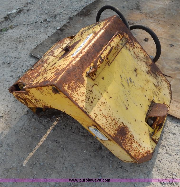 image for item AE9841 Perkins poly cart tipper