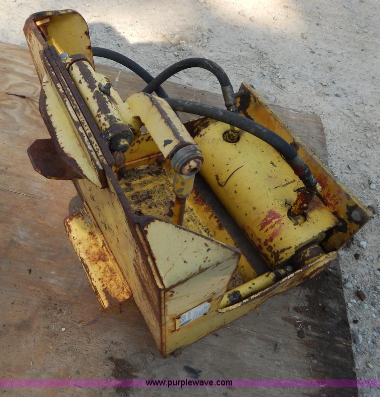 image for item AE9841 Perkins poly cart tipper