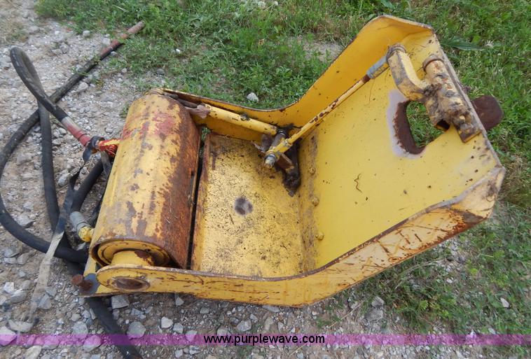 image for item AE9842 Perkins poly cart tipper