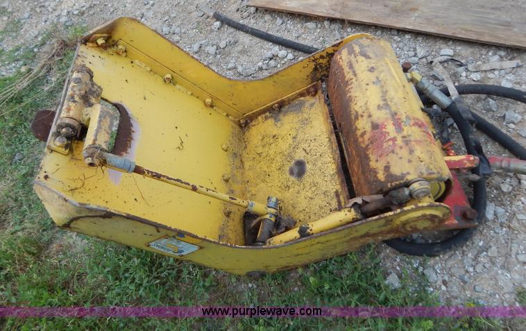 image for item AE9842 Perkins poly cart tipper