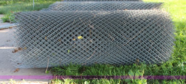 image for item AU9247 400' chain link fence