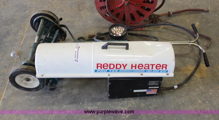 image for item AU9249 Assorted tools