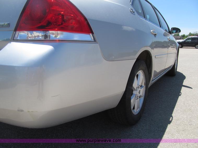 image for item D7420 2007 Chevrolet Impala LT