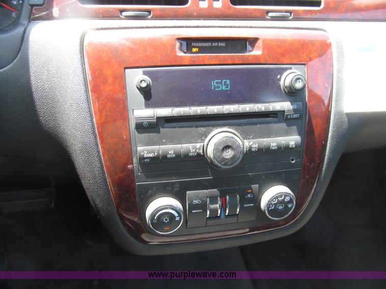 image for item D7420 2007 Chevrolet Impala LT