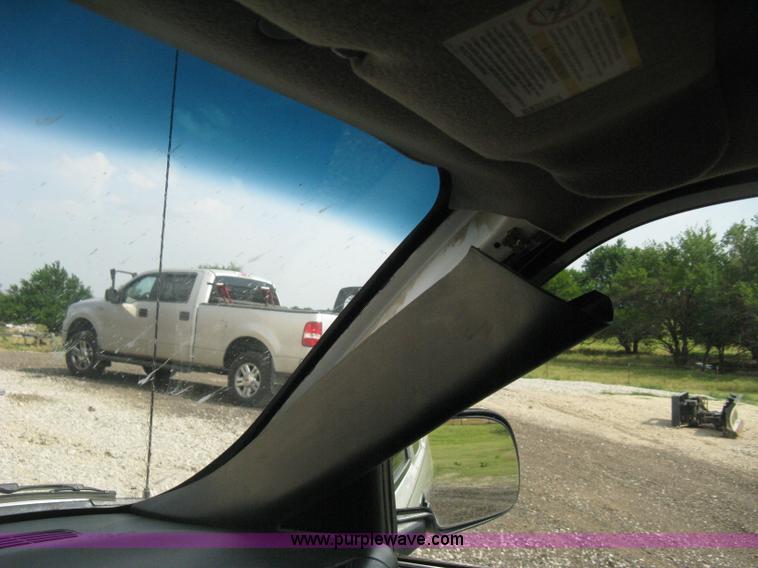 image for item D8401 2002 Chevrolet Silverado 1500 LT Extended Cab pickup truck