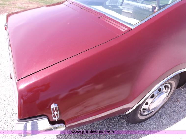 image for item F8724 1968 Oldsmobile Toronado