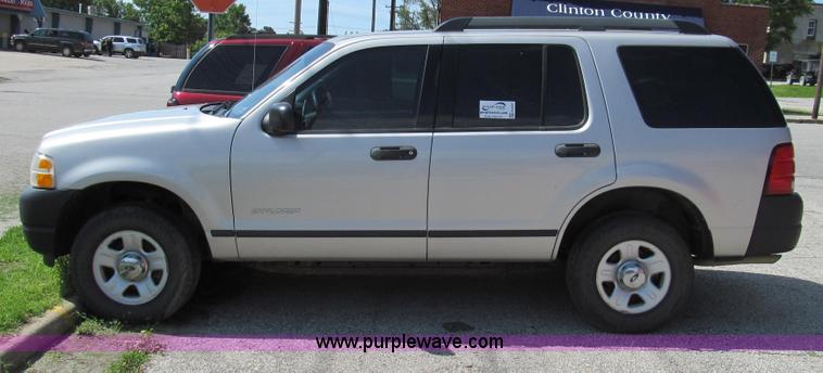 image for item G2007 2005 Ford Explorer XLS SUV