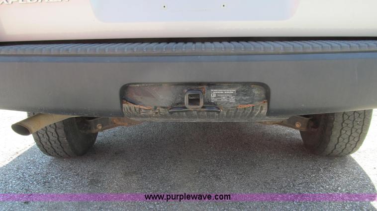 image for item G2007 2005 Ford Explorer XLS SUV