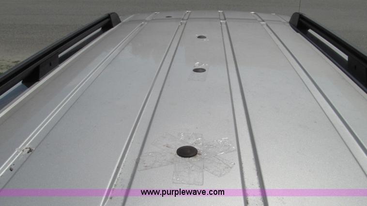 image for item G2007 2005 Ford Explorer XLS SUV