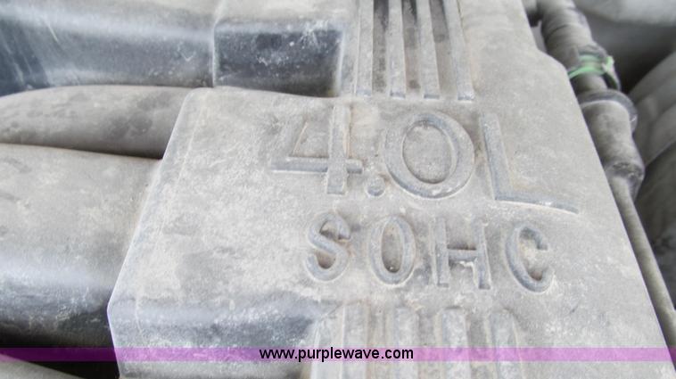 image for item G2007 2005 Ford Explorer XLS SUV