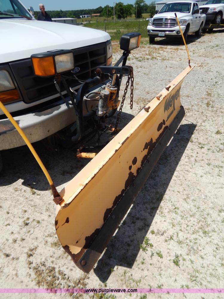 image for item G3258 1995 Ford F250 XL pickup truck