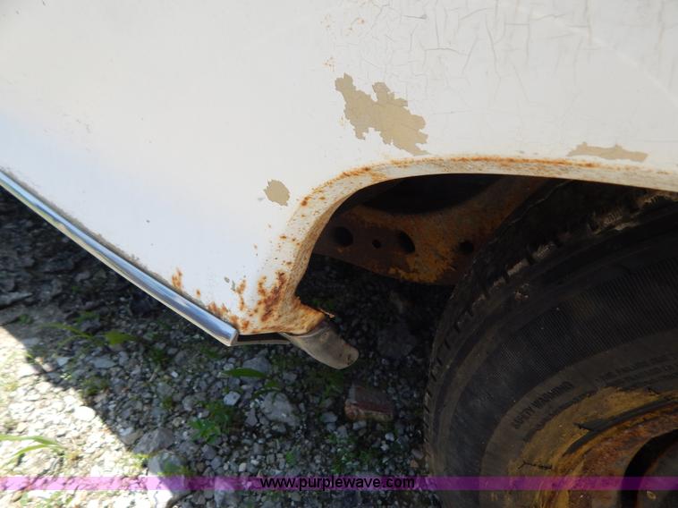 image for item G3259 1969 Pontiac Bonneville convertible