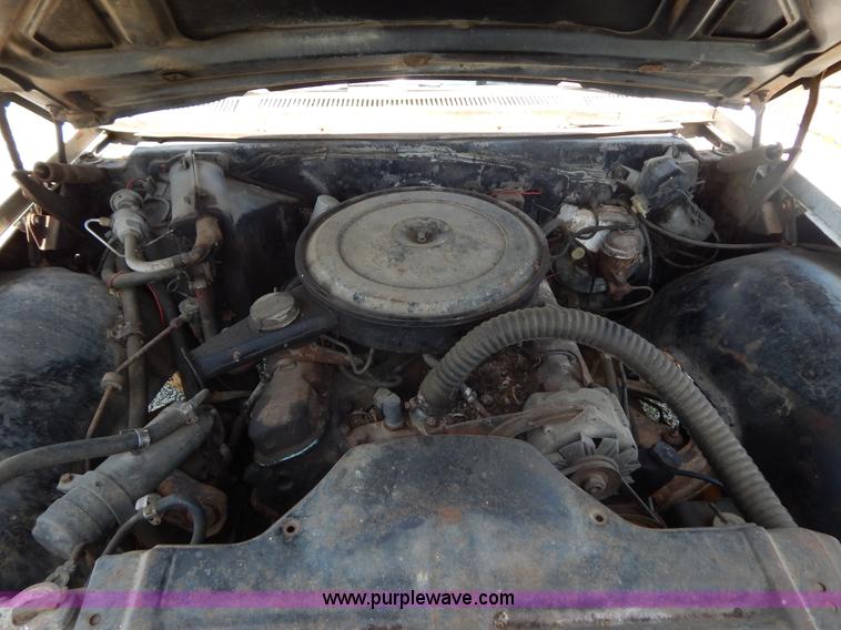 image for item G3259 1969 Pontiac Bonneville convertible