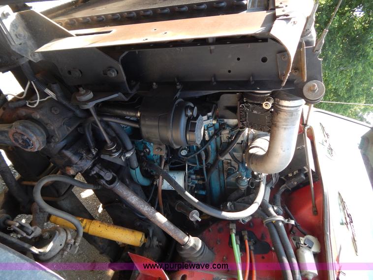 image for item G3265 1997 International 4900 refuse truck