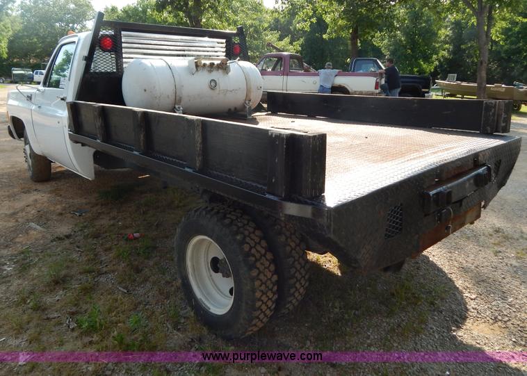 image for item G3267 1976 Chevrolet Custom Deluxe 30 flatbed truck
