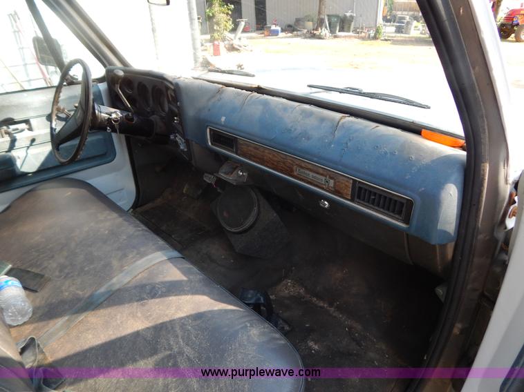 image for item G3267 1976 Chevrolet Custom Deluxe 30 flatbed truck