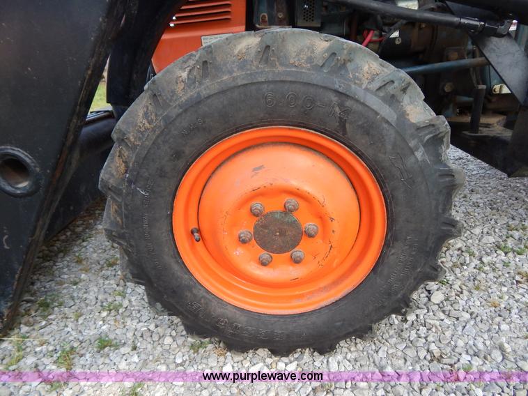 image for item G3269 Kubota L185DT MFWD tractor