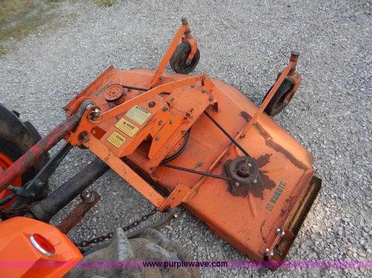 image for item G3269 Kubota L185DT MFWD tractor