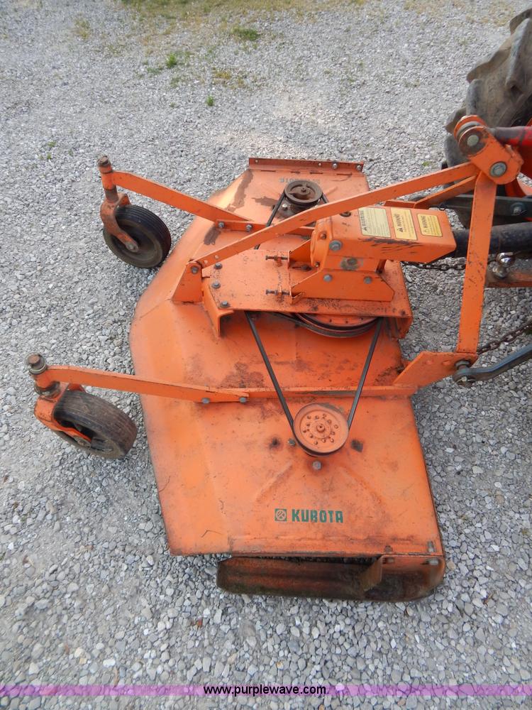 image for item G3269 Kubota L185DT MFWD tractor