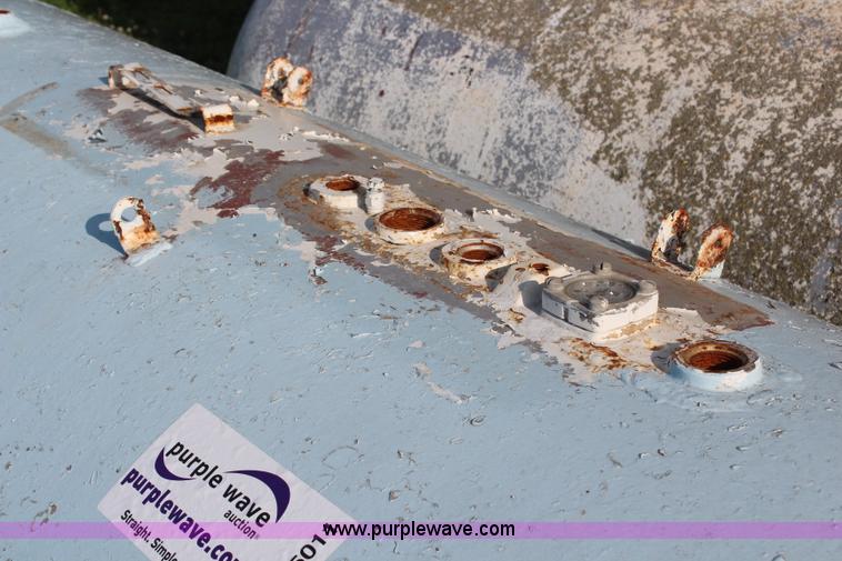 image for item G5011 500 gallon propane tank