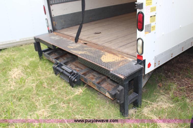 image for item G5031 Cargo box with lift gate