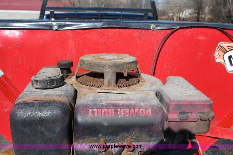 image for item G5069 1985 Ford F250 flatbed pickup truck