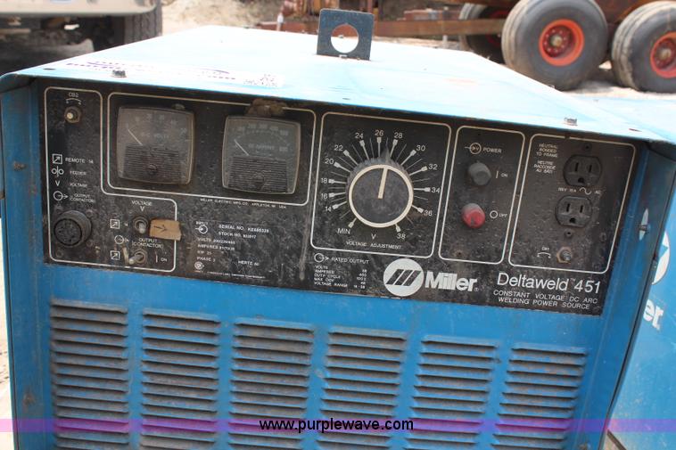 image for item G5116 Miller Deltaweld 451 arc welder