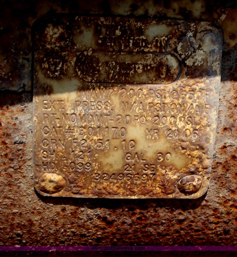 image for item G5118 Ingersoll Rand air compressor