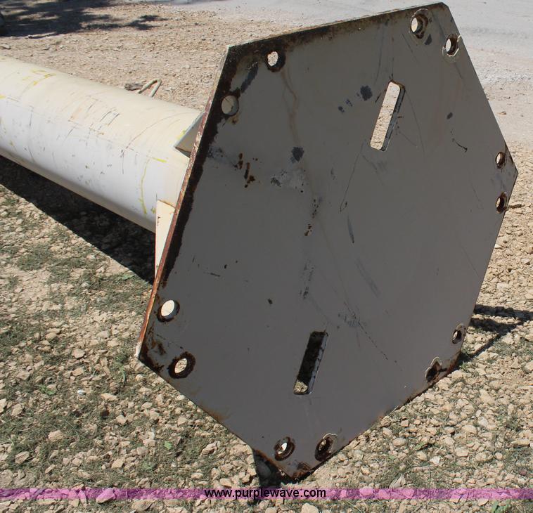 image for item G5149 Dayton two ton jib crane