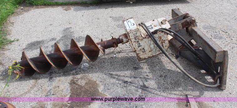 image for item G5157 Bobcat 15A skid steer auger