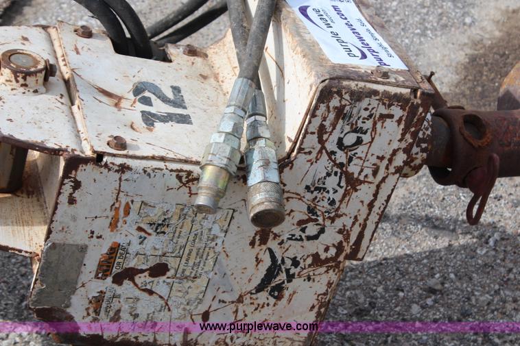 image for item G5157 Bobcat 15A skid steer auger