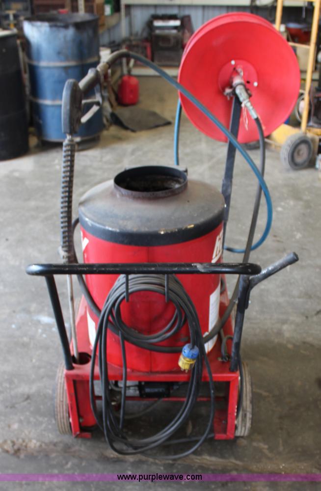 image for item G5161 Hotsy 550B pressure washer