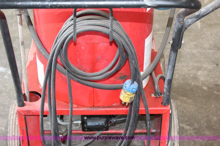 image for item G5161 Hotsy 550B pressure washer