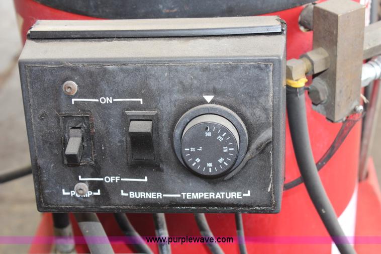 image for item G5161 Hotsy 550B pressure washer