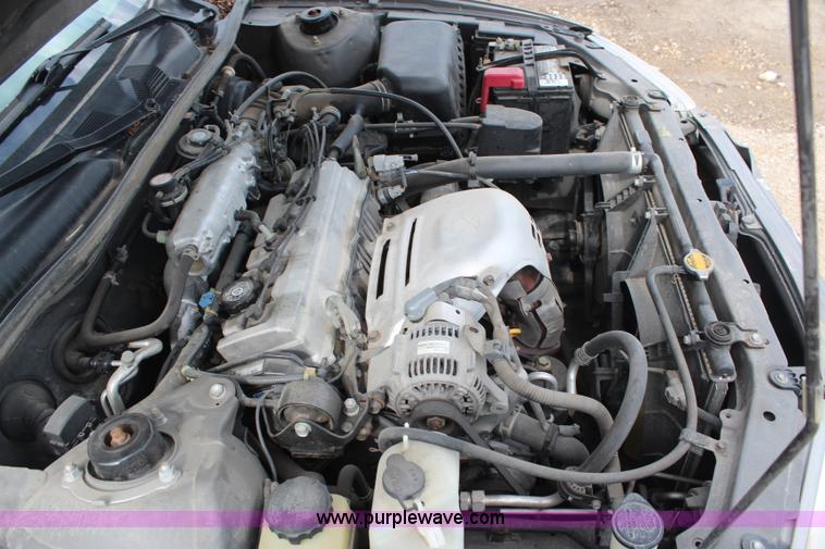 image for item G5172 1999 Toyota Camry LE