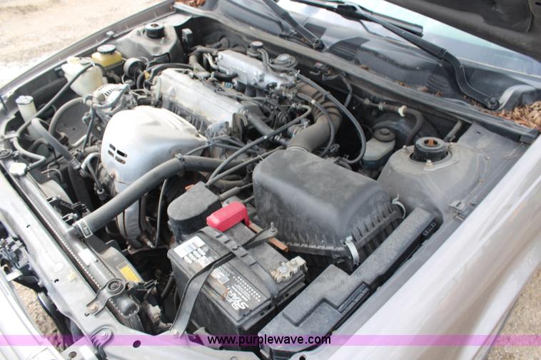 image for item G5172 1999 Toyota Camry LE