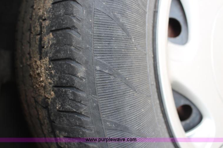 image for item G5172 1999 Toyota Camry LE