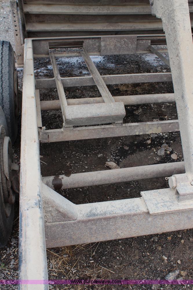 image for item G5439 2002 Felling dump trailer