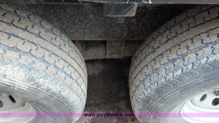 image for item G5439 2002 Felling dump trailer