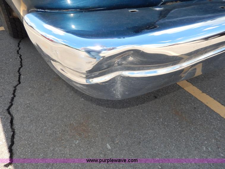 image for item H3059 1997 Dodge Ram Wagon B3500 van