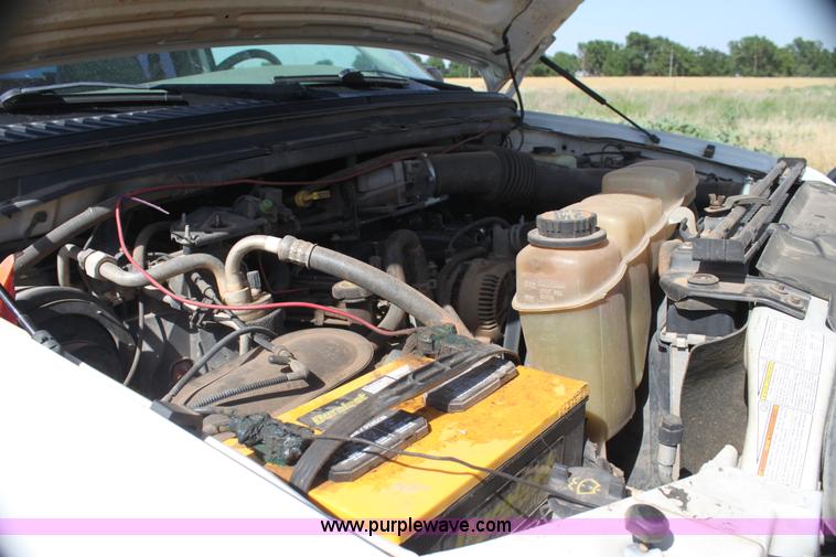 image for item H7421 2000 Ford F250 XL SuperCab pickup truck