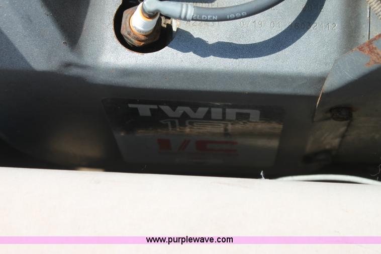 image for item H7469 Grasshopper 1822 ZTR lawn mower