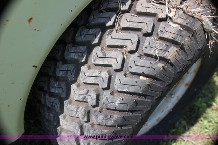 image for item H7469 Grasshopper 1822 ZTR lawn mower