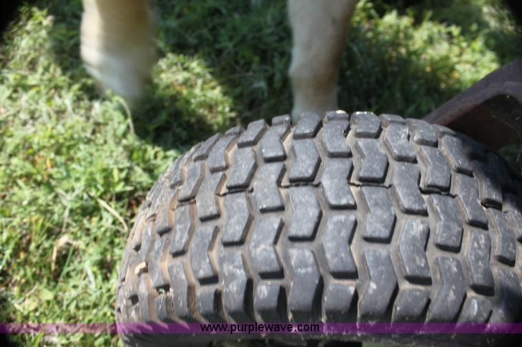 image for item H7469 Grasshopper 1822 ZTR lawn mower