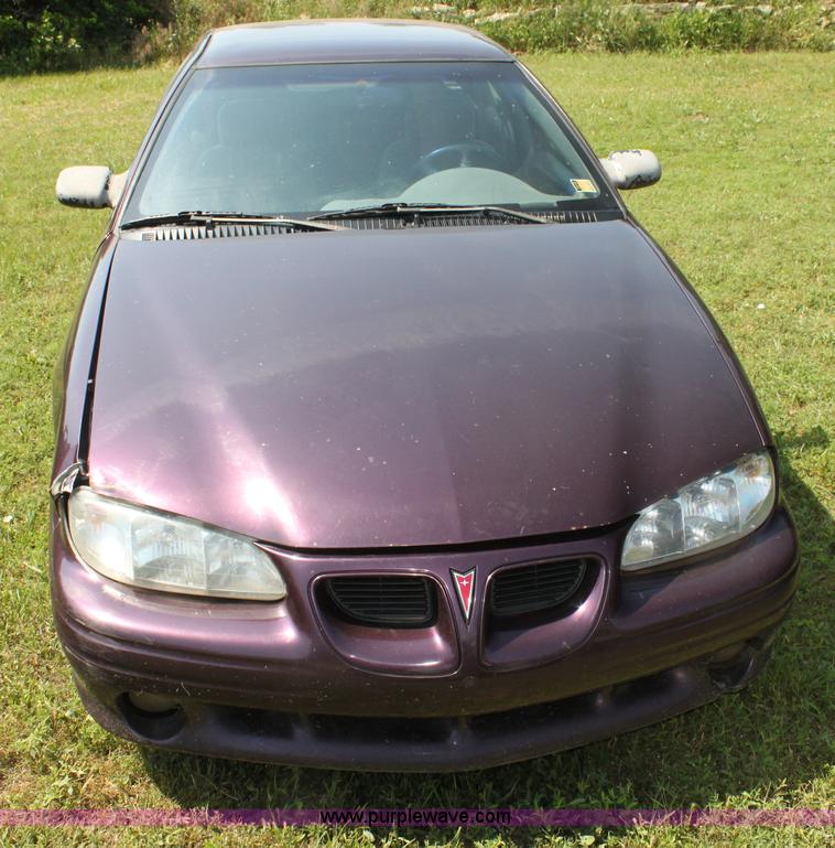 image for item H7472 1997 Pontiac Grand Am GT